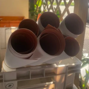 Assurez un envoi fiable de vos affiches marketing avec notre service de routage postal.