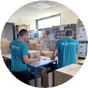 Print-Avenue s'occupe de la mise sous pli et de la logistique liés à vos envois postaux